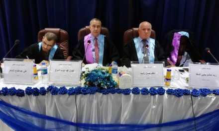 عميد كليتنا عضو لجنة مناقشة في جامعة الموصل