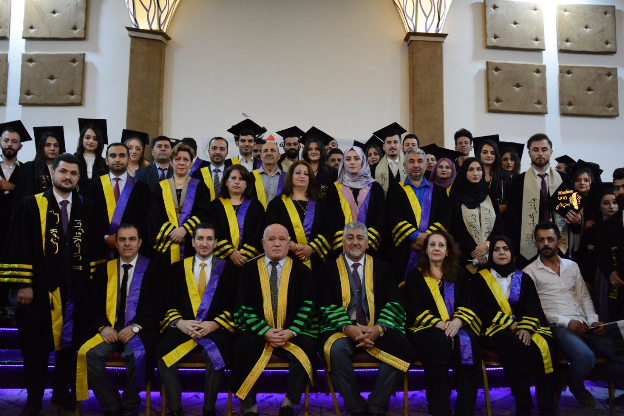 حضور متميز لكليتنا في حفل التخرج المركزي لطلبة جامعة الحمدانية