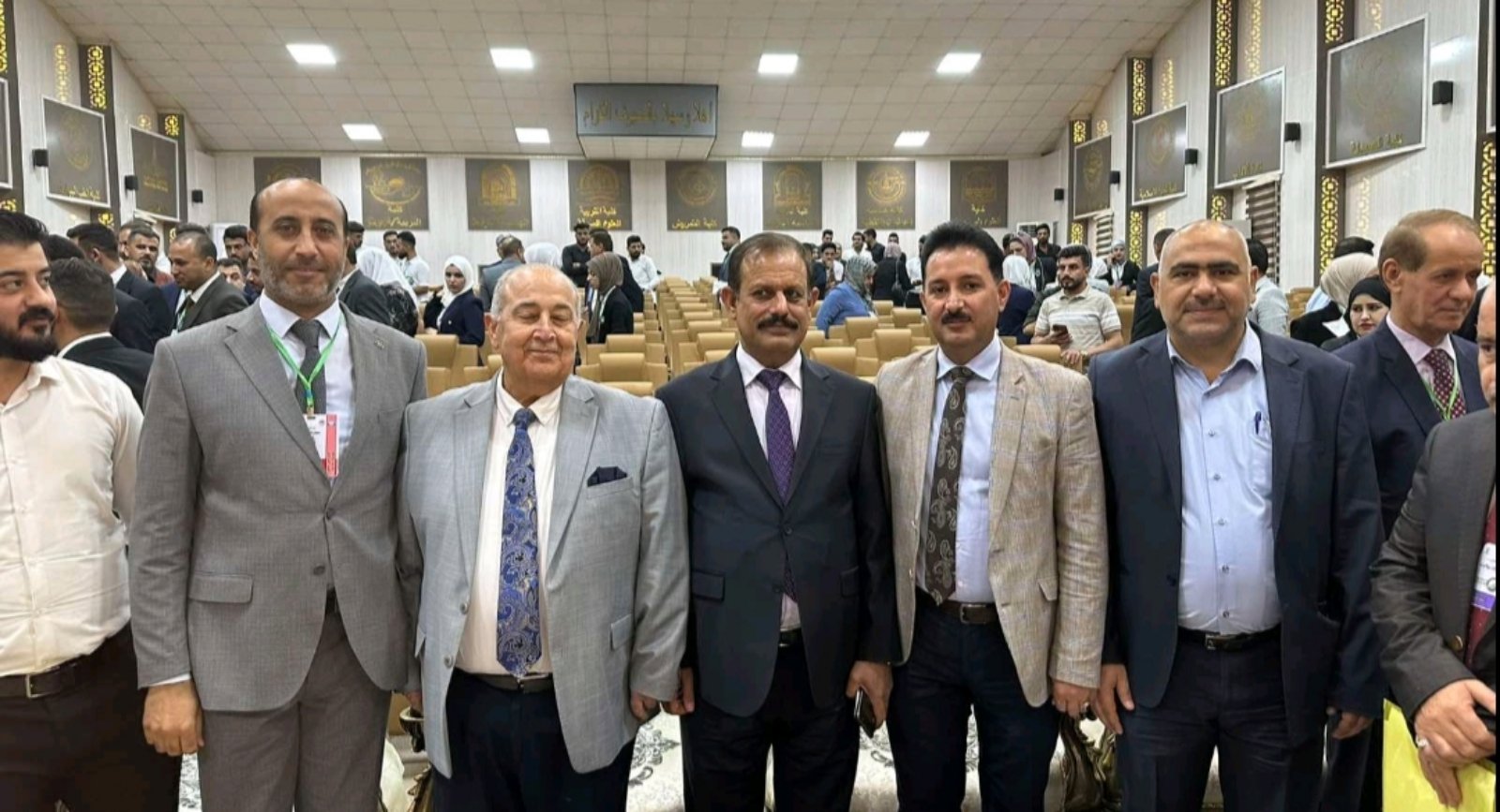 تدريسي في كلية الادارة والاقتصاد يشارك في مؤتمر علمي بجامعة تكريت
