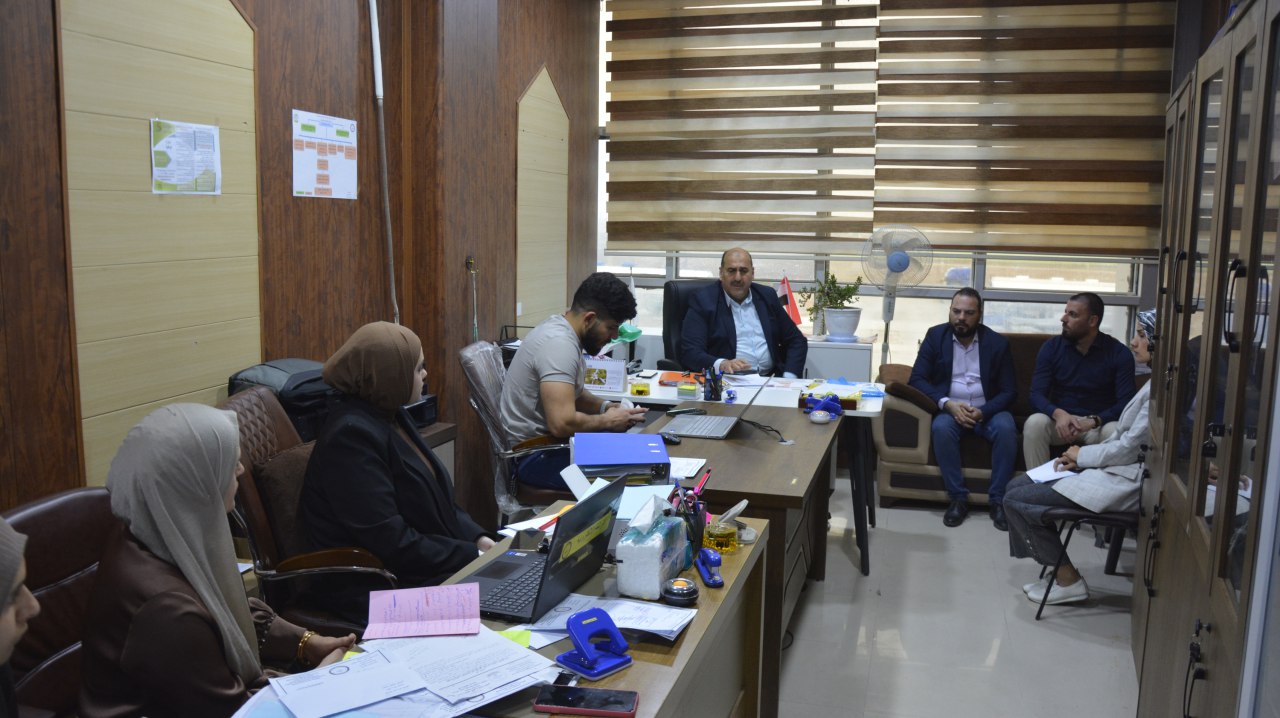 اجتماع السيد مسؤول شعبة الموارد البشرية بموظفي الشعبة