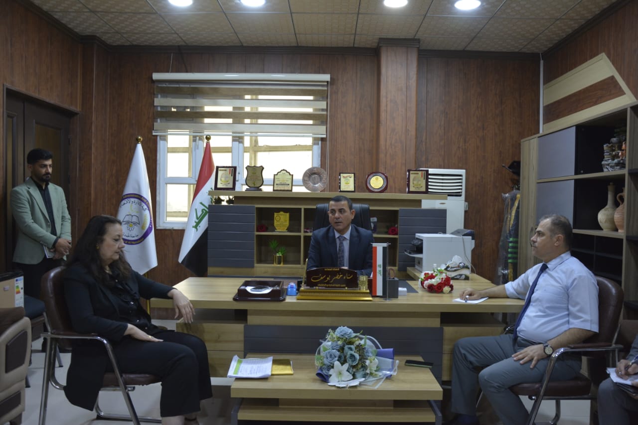 السيد رئيس الجامعة يزور كلية الإدارة والإقتصاد ويلتقي بعميدها